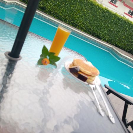 Hotel Parador Del Rey テミスコ エクステリア 写真